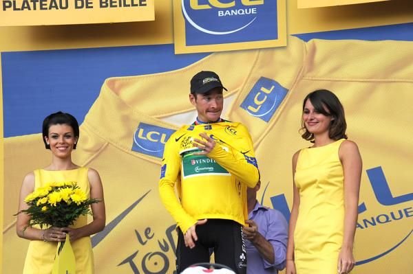 Thomas Voeckler (Europcar) put in an admirably tenacious performance to not only keep the lead, but not lose time.
