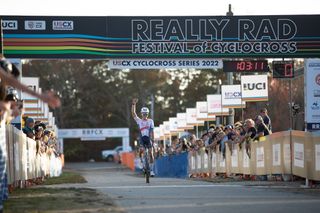 Brunner bounces back from two crashes to win elite men's C2 Really Rad Festival of Cyclocross