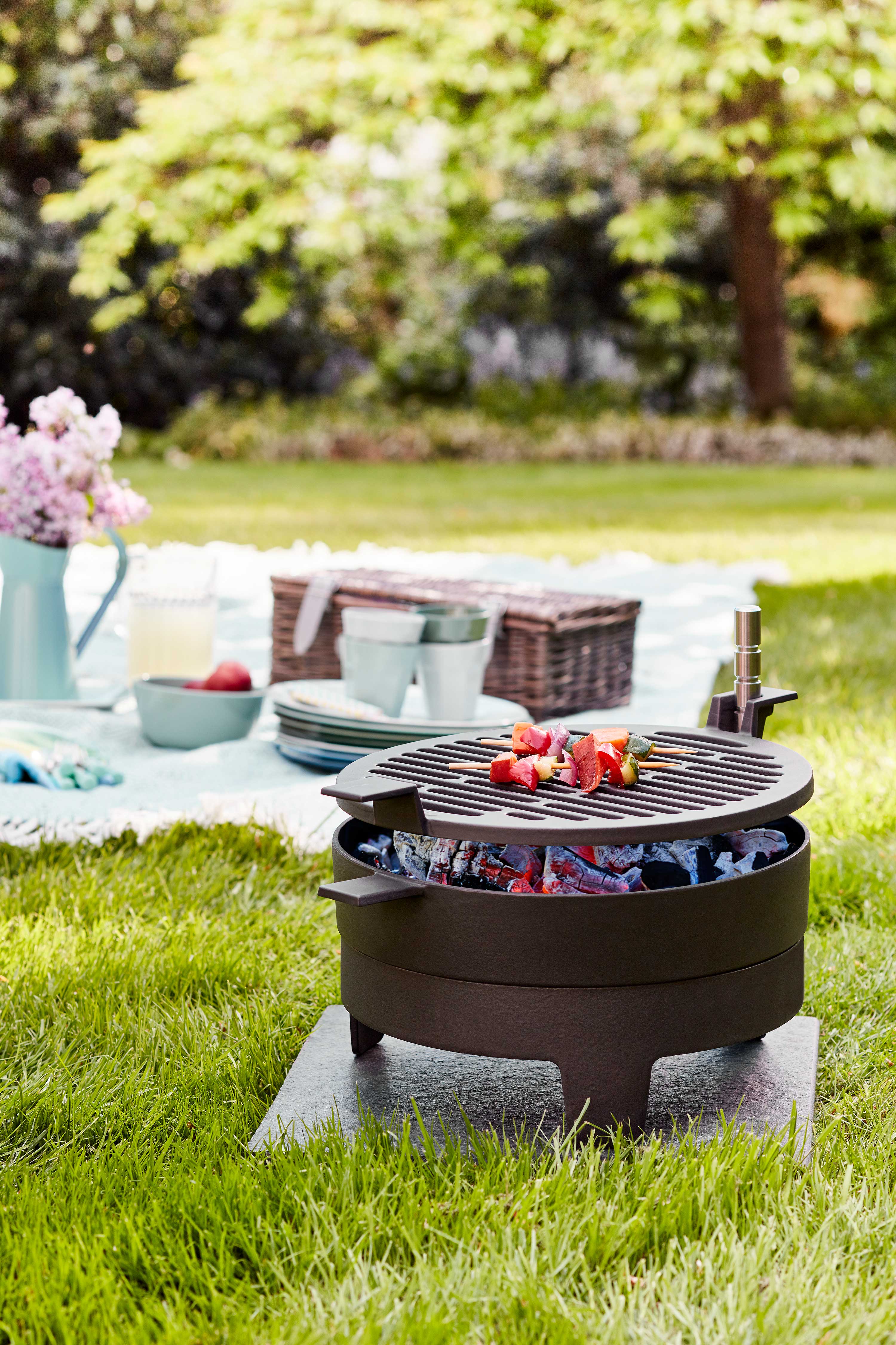 Outdoor grill ideas 11 tempting designs for cooking up a storm in your 