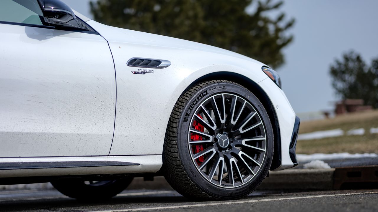 2026 Mercedes-AMG E53 Hybrid Wagon review.