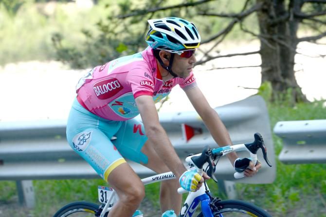 Vincenzo Nibali (Astana Pro Team) powers to the line