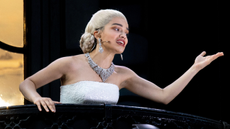 Rachel Zegler performs Don't Cry for Me Argentina from the Palladium's balcony.