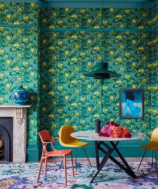 Abigail Ahern maximalist tip, maximal room with floral wallpaper