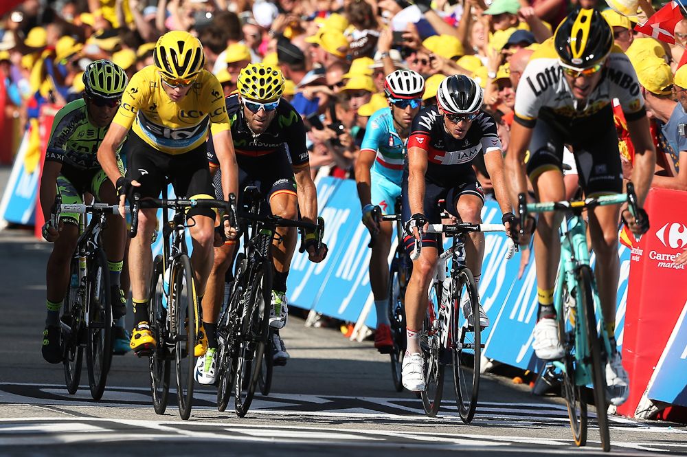 The GC group finishes stage 18