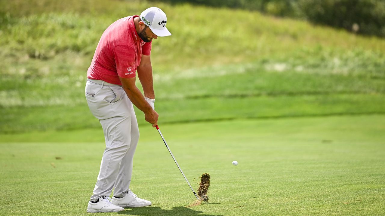 What is a divot in golf