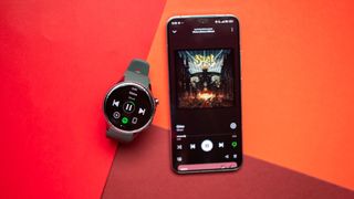 OnePlus Watch 2 Spotify playing a song
