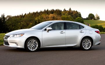 Cars $30,000 - $40,000: Lexus ES