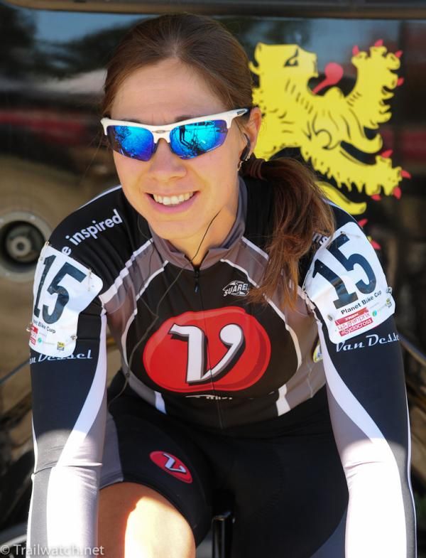 Rebecca Blatt (Van Dessel) warming up