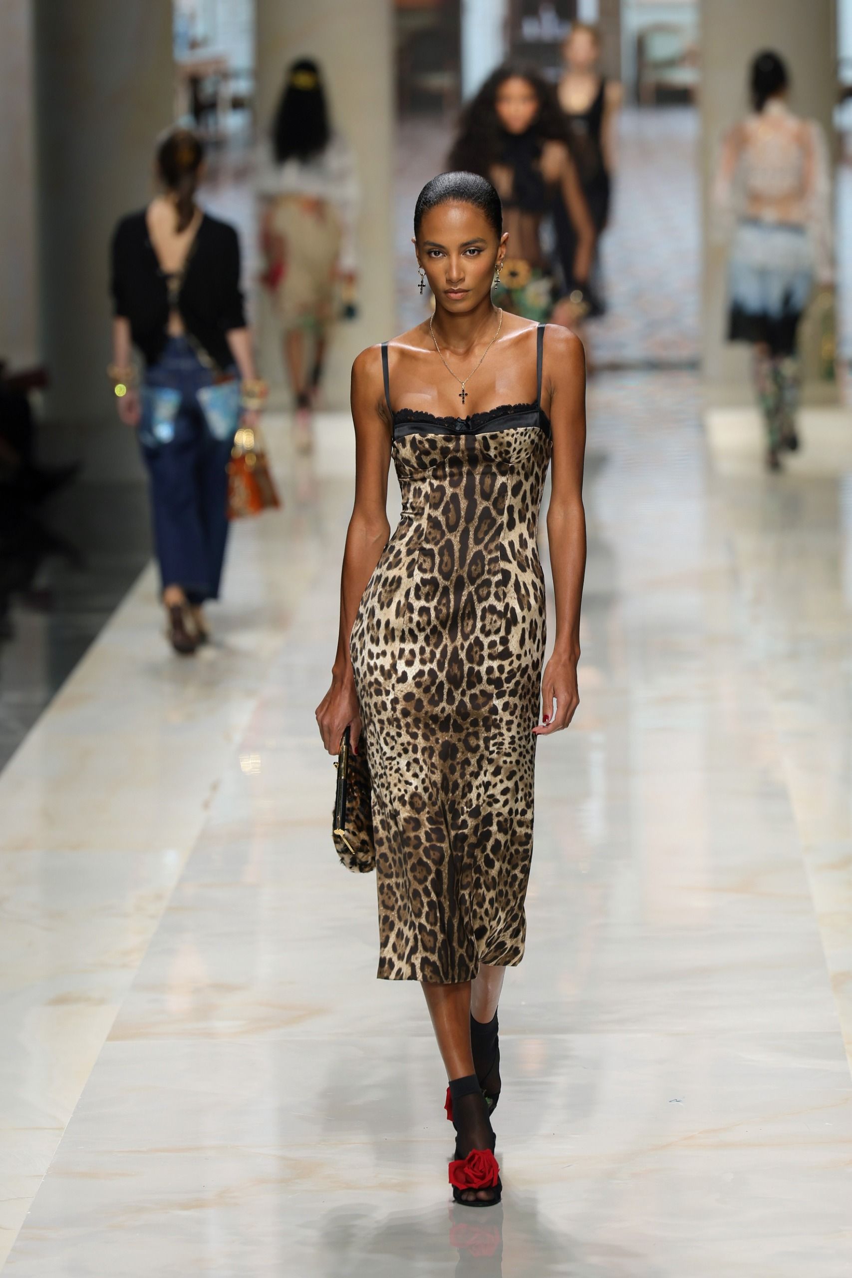 dolce & gabbana runway