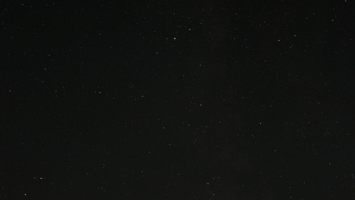 An astrophoto showing the constellation Aquila, taken with the Canon Powershot V1.