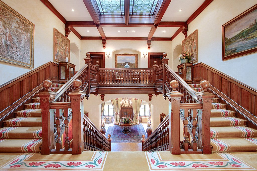 Staircase at Storrs Hall