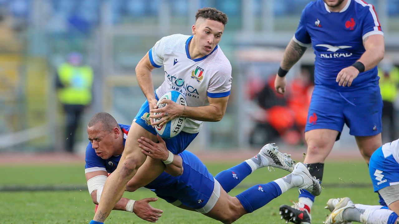 Gael Fickou of France challenges Jacopo Trulla of Italy during the Guinness Six Nations match between Italy and France