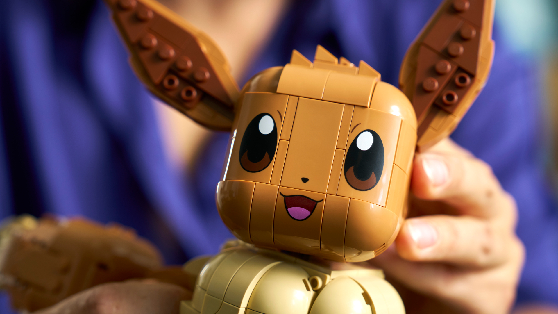 Closeup of Lego Eevee's face