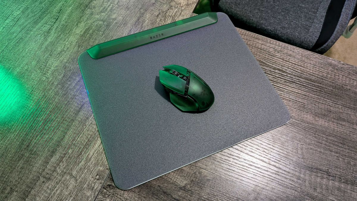 Image of the Razer Phantom Green Collection.