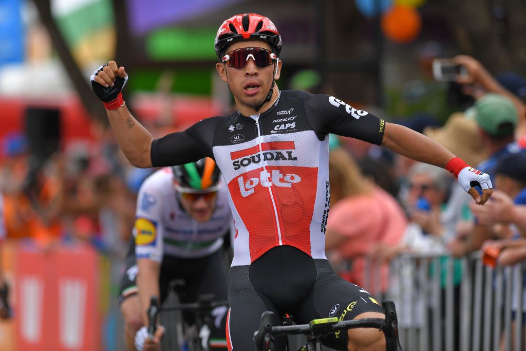 Caleb Ewan wins stage 4