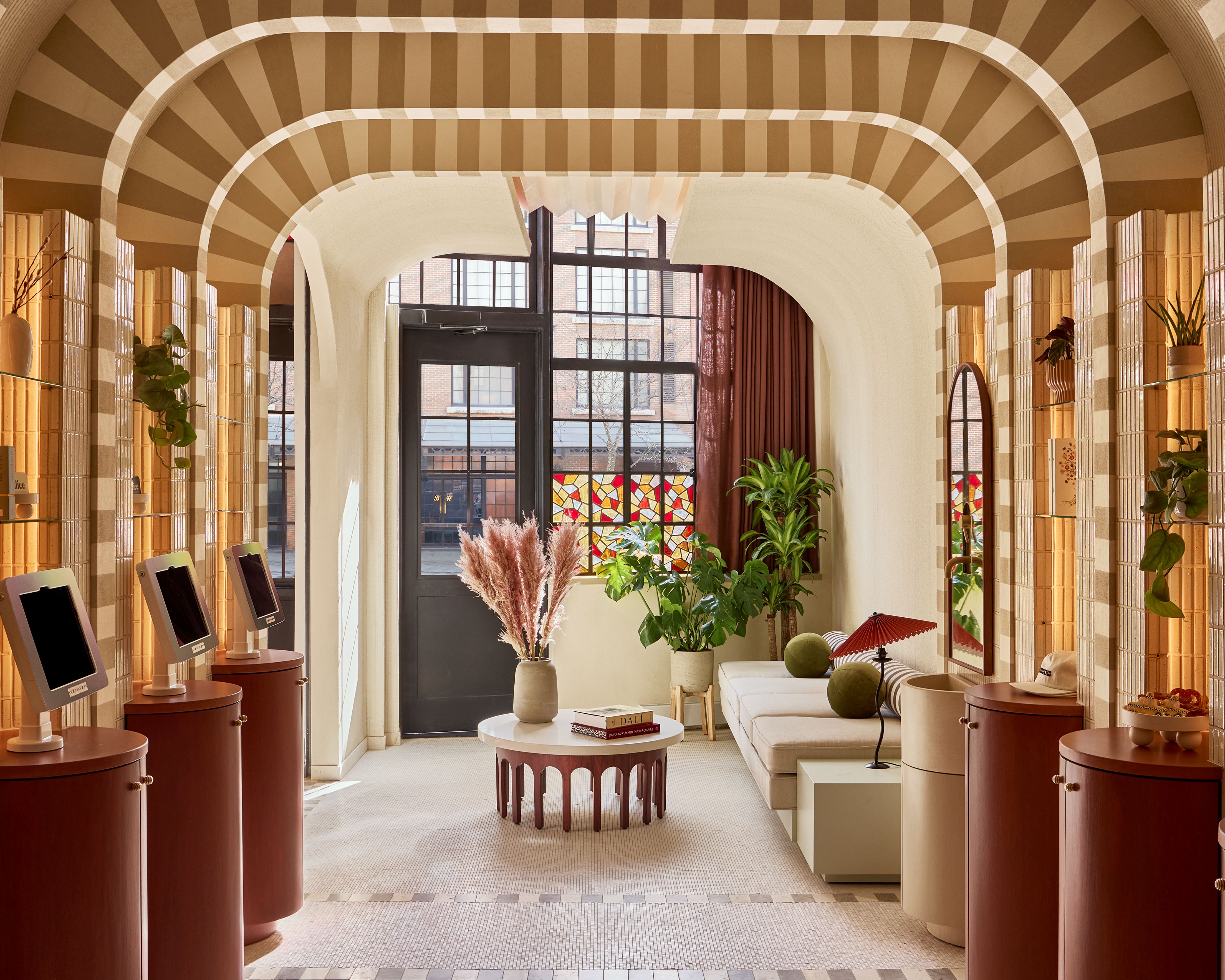 now now noho new york review