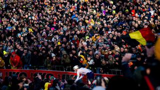 A huge crowd watching the cyclocross world championships