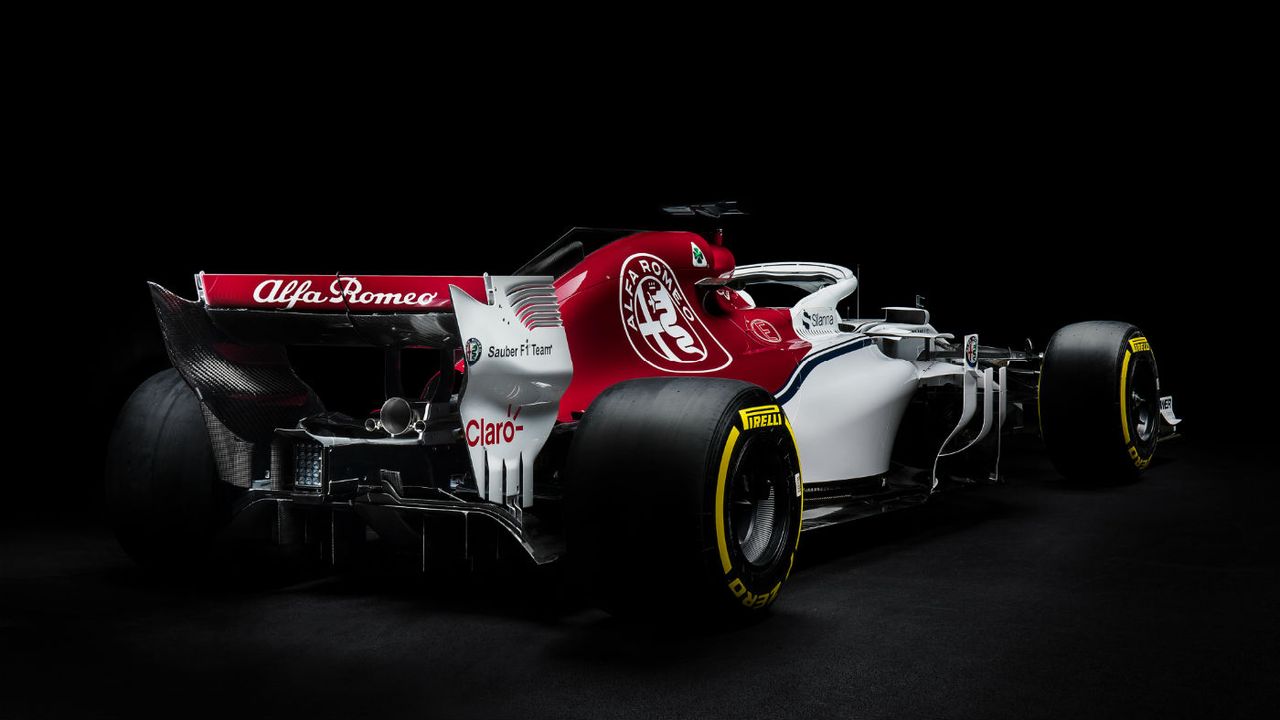 Alfa Romeo Sauber F1 car launch C37 2018