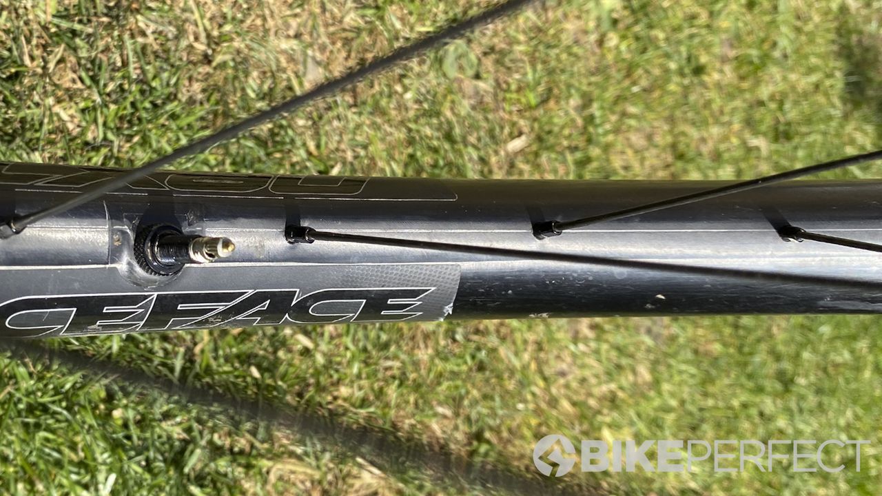 Race Face Next R31 wheelset