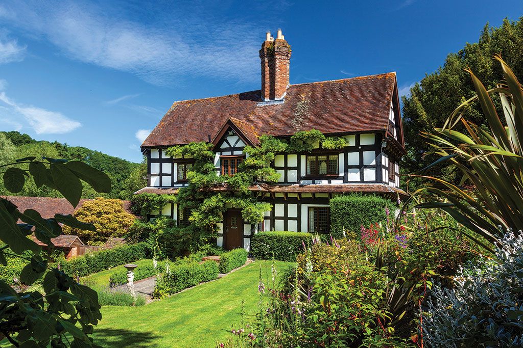 Property for sale with wildflower meadows: The Baston Hall Estate, Crews Hill, Alfrick, Worcester, Worcestershire.