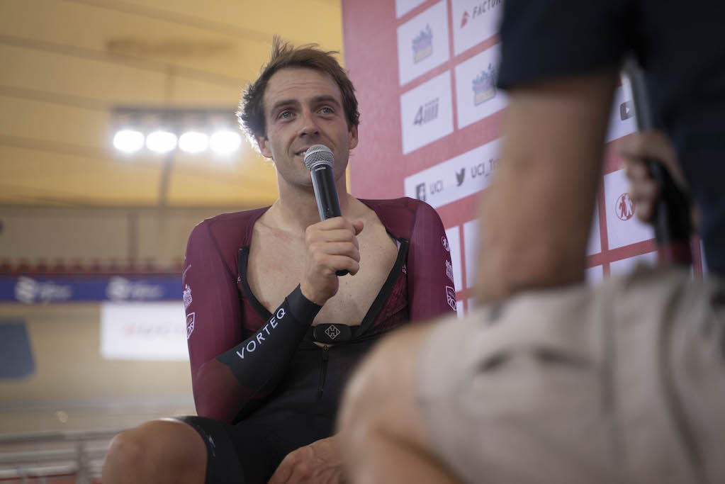 Alex Dowsett in Aquascalientes, Mexico during his UCI Hour Record attempt