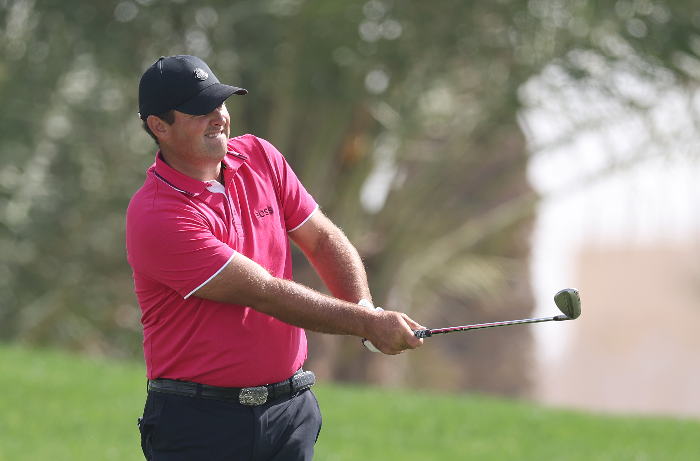 Patrick Reed hits a wedge shot