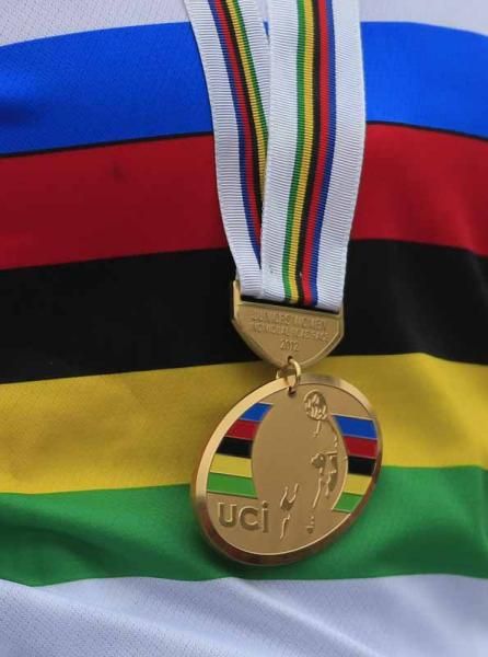 Garner took her second junior women's road race rainbow jersey