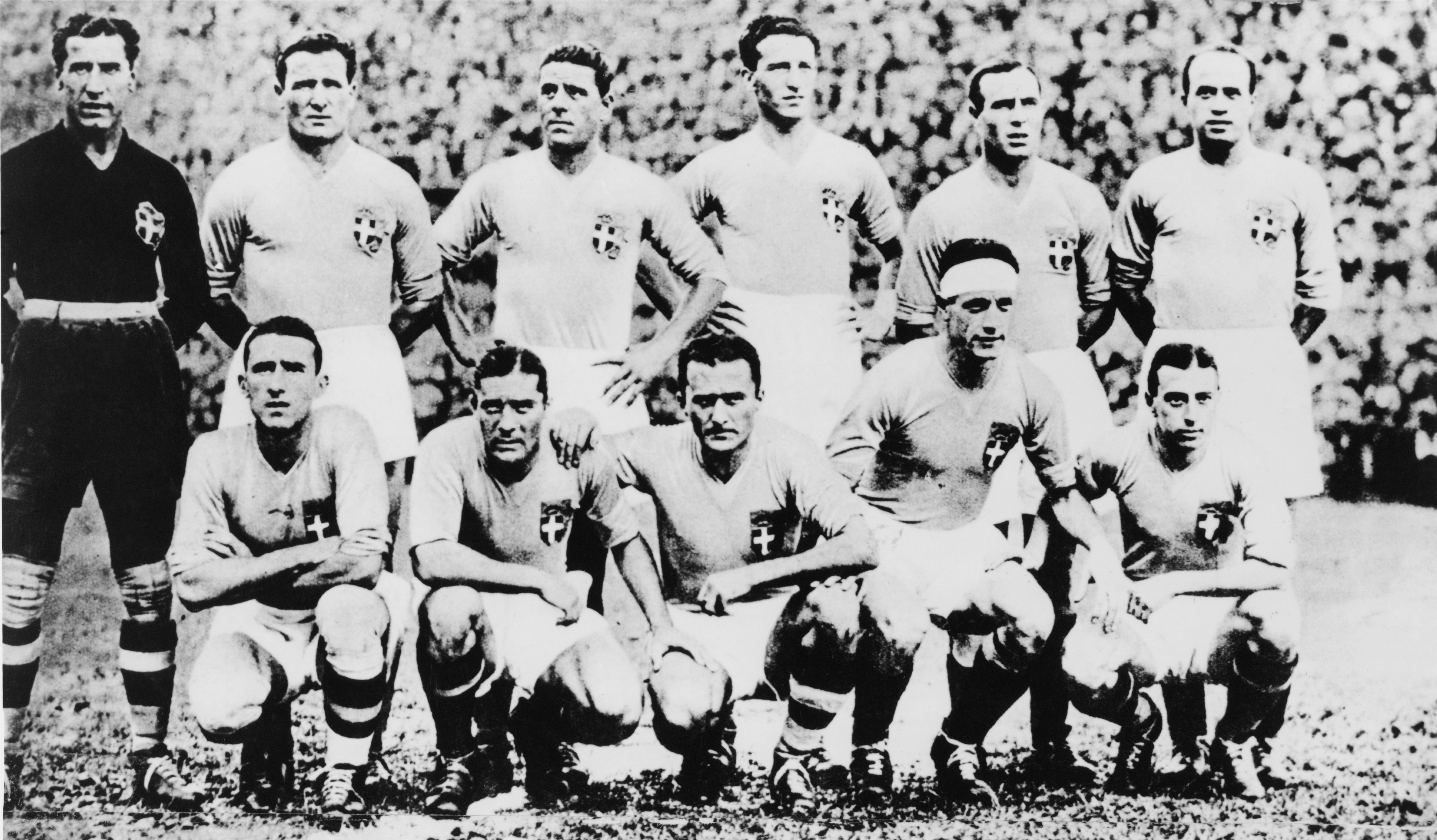 Gianpiero Combi (top left) and his Italy team-mates ahead of a game at the 1934 World Cup.