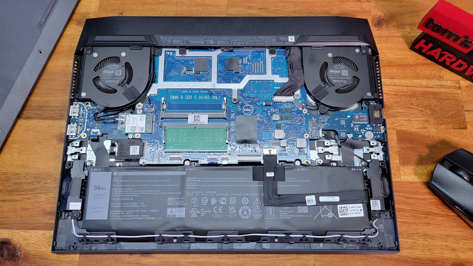 Dell G15 (5520)