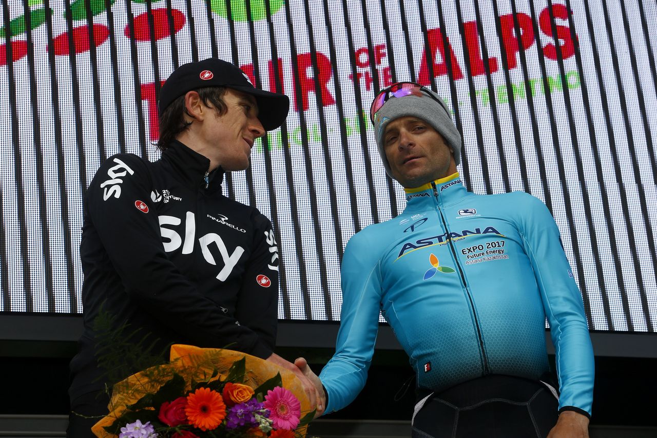 Geraint Thomas (Sky) and Michele Scarponi (Astana) on the podium