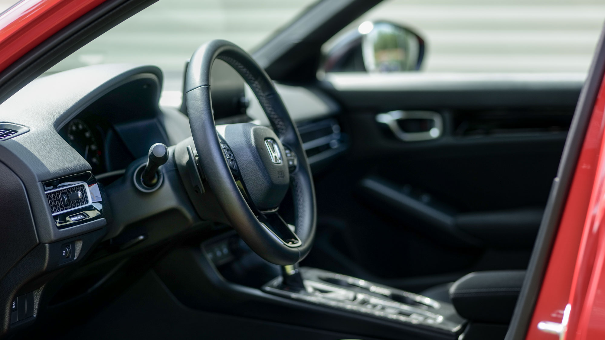 2025 Honda Civic Sport Hatchback Hybrid test drive.