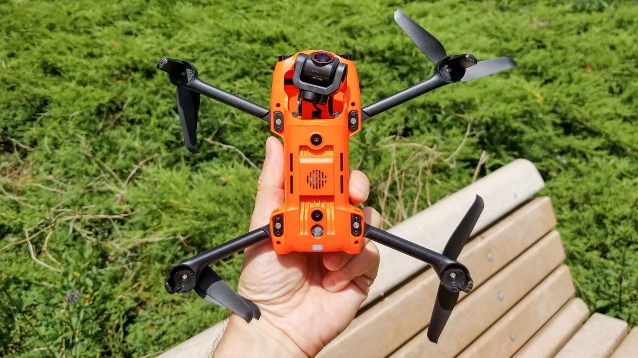 Bottom view of Autel Evo Nano+