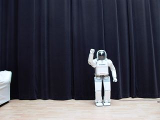 Honda Asimo, photographed in 2007