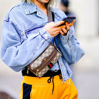 Street Style : Paris Fashion Week Womenswear Spring/Summer 2019 : Day Eight