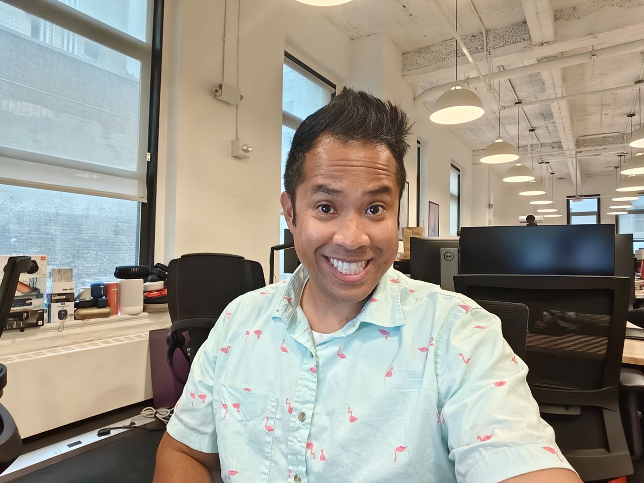 OnePlus Open inner selfie sample.