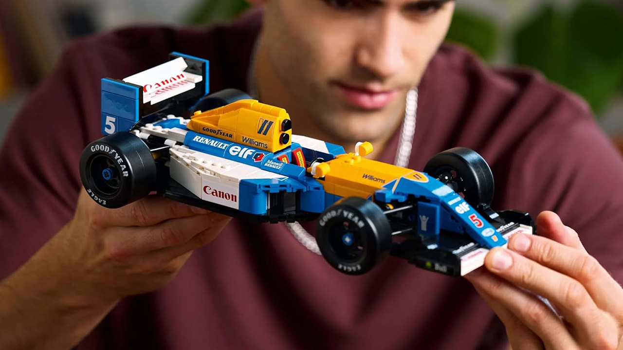 LEGO Icons Williams Racing FW14B set held by man