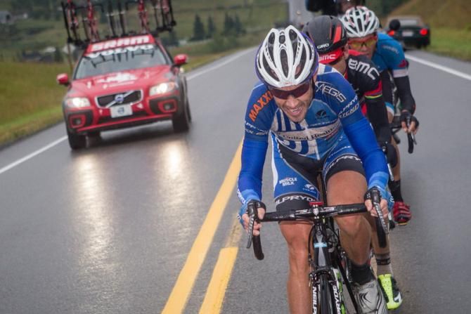 Ben Day (UnitedHealthcare) takes a strong pull to bring back the leaders.