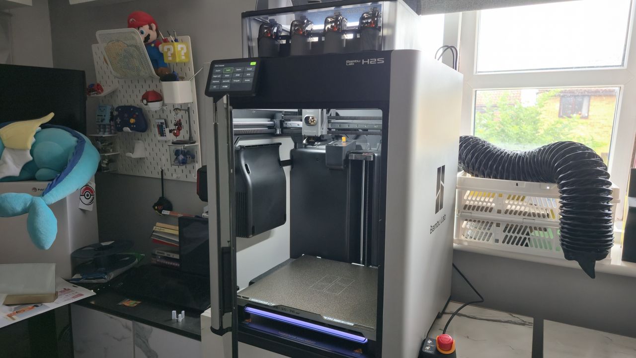 Bambu Lab H2S.