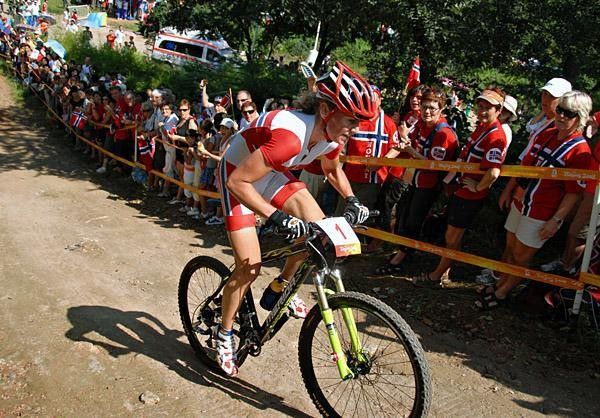 Gunn-Rita Dahle Flesjaa (Norway) had the number one