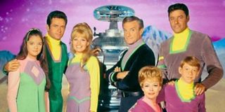 lost in space cast