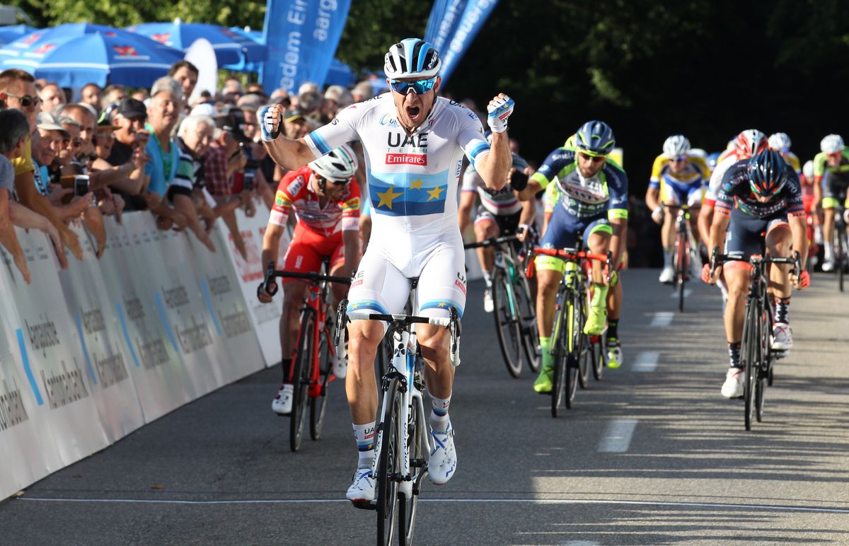 Alexander Kristoff (UAE Team Emirates) wins