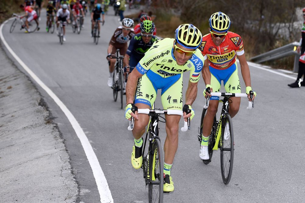 Ivan Basso sets up Alberto Contador