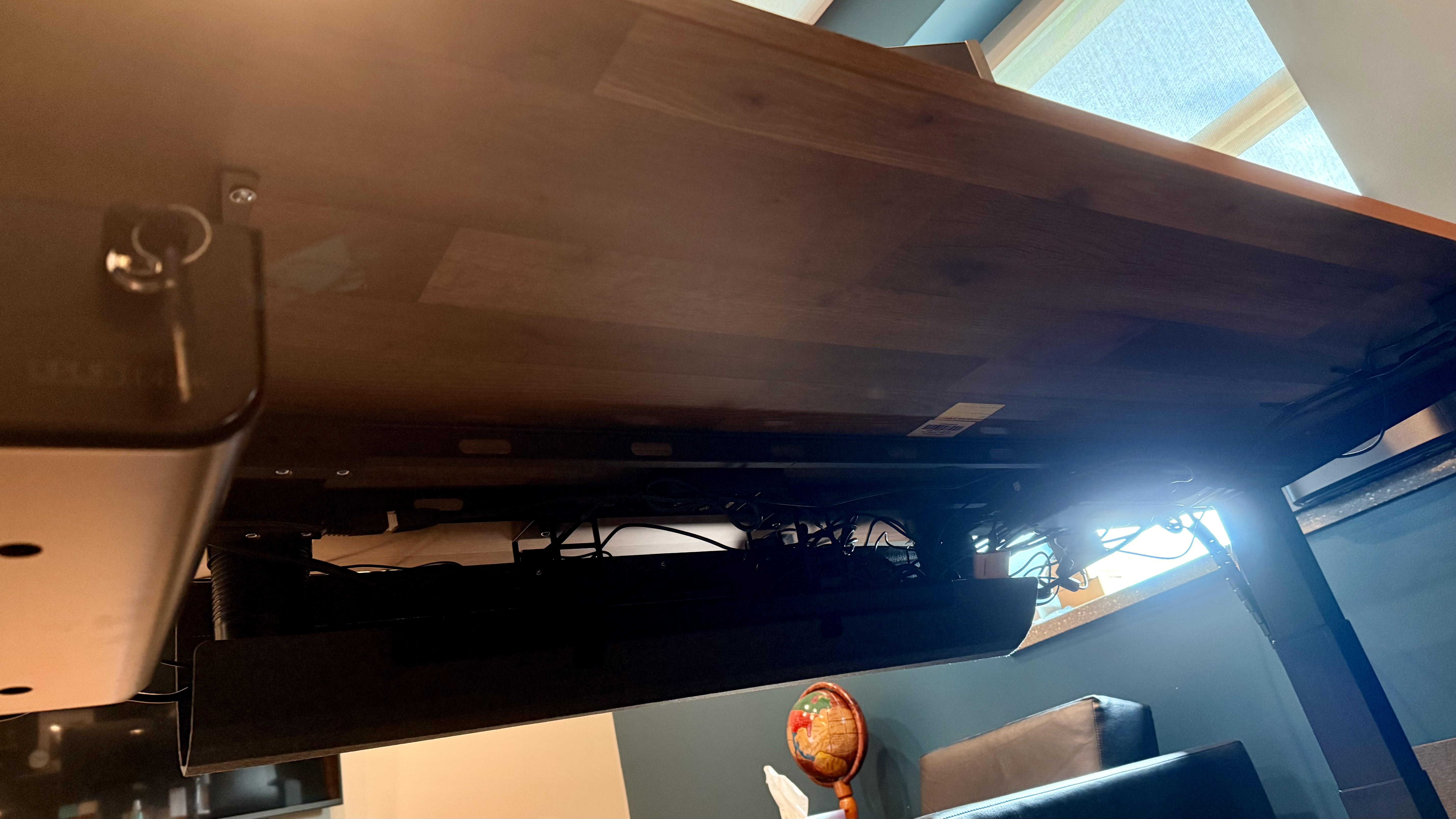 Uplift | Standing Desk V3