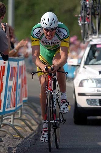 Axel Merckx (Phonak) lifted in front of a home crowd