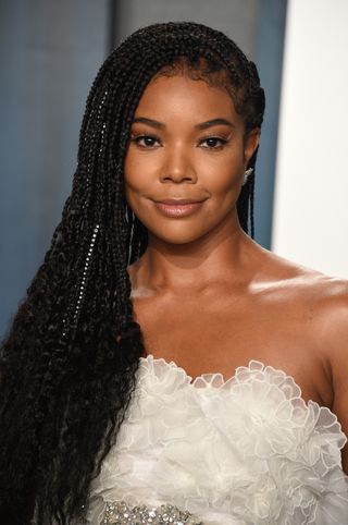 Gabrielle Union attends the 2020 Vanity Fair Oscar Party hosted by Radhika Jones at Wallis Annenberg Center for the Performing Arts on February 09, 2020 in Beverly Hills, California