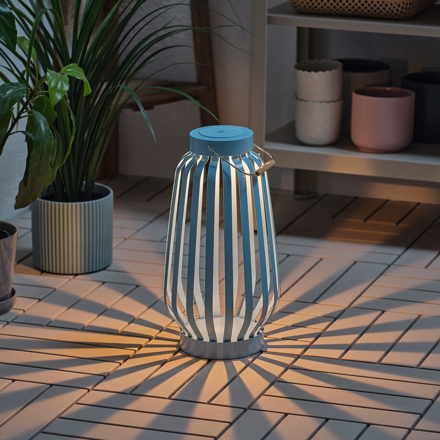 Solvinden Led Floor Lamp - Blue/stripe Battery Operated 17 "