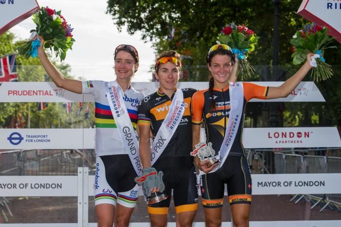 Marianne Vos, Giorgia Bronzini and Lizzie Armitstead on the podium
