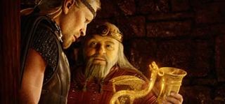 Anthony Hopkins stars as King Hrothgar in