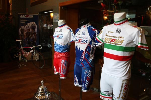 Katusha's 2010 kit, with special Russian and Italian champion versions.