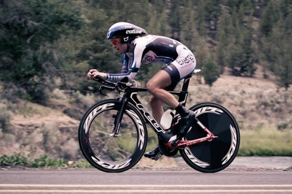 Kristin Armstrong (Exergy) on the first leg of the TT course.